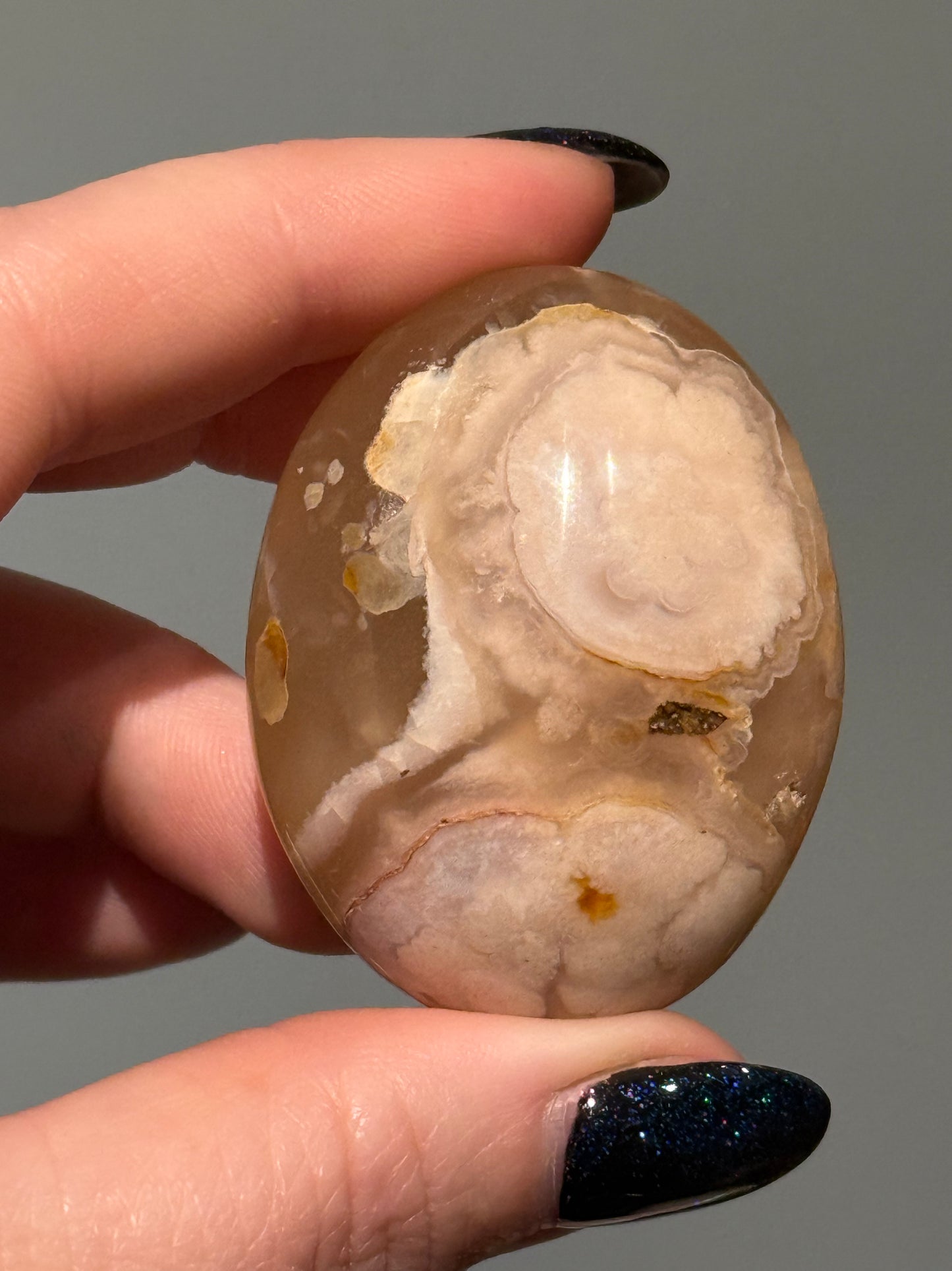 Flower Agate Palm Stones