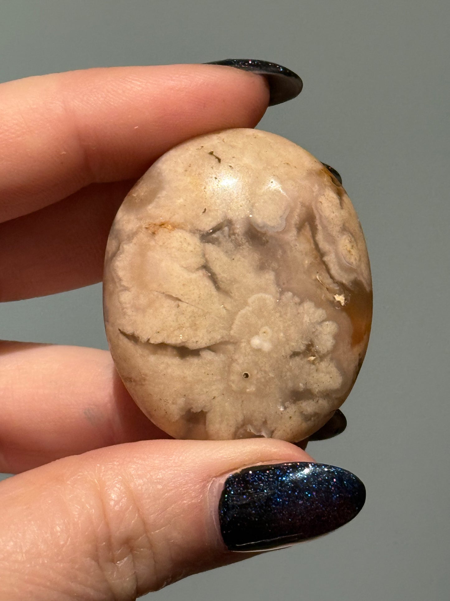 Flower Agate Palm Stones