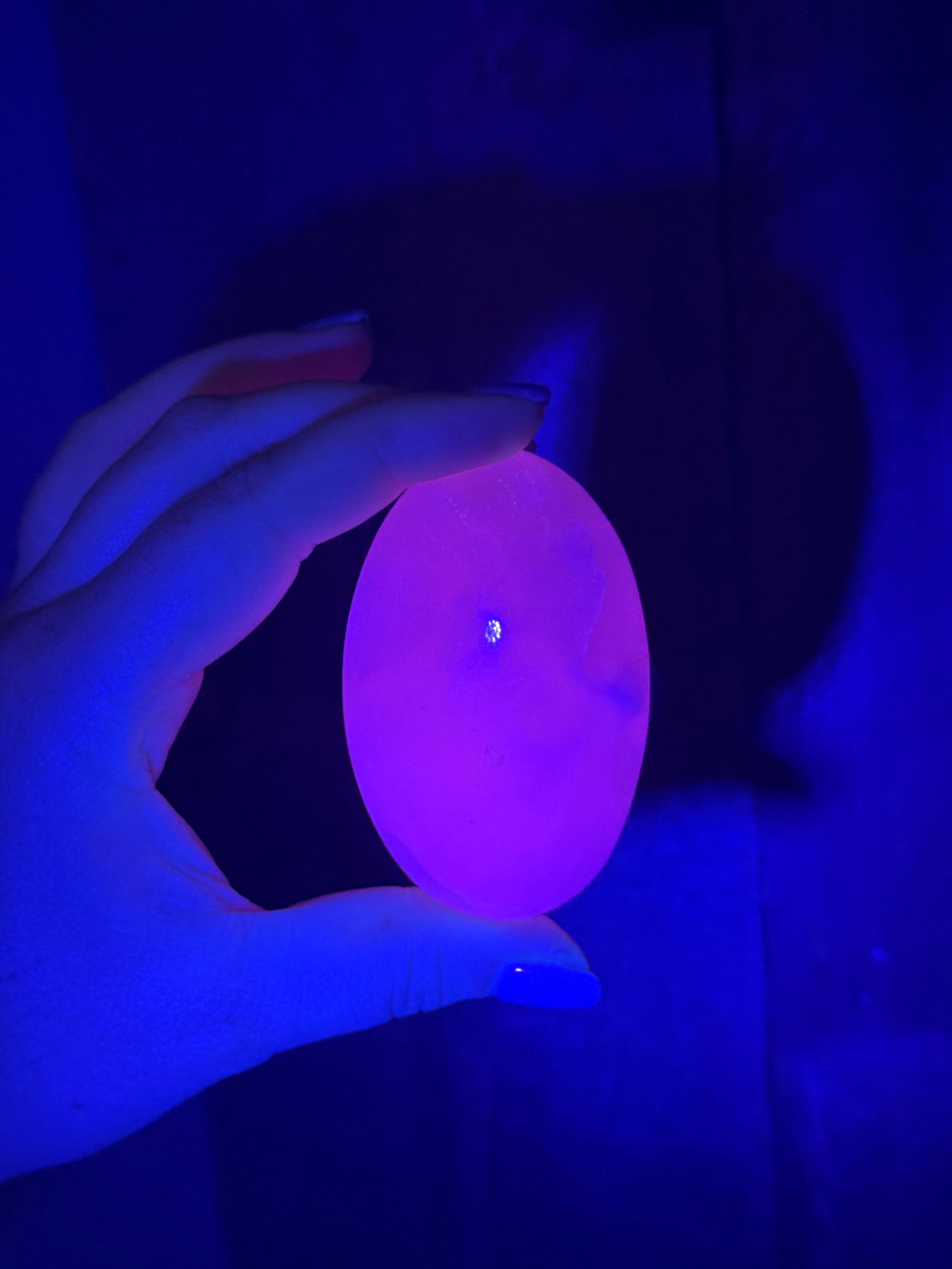 Mangano Calcite Palm Stone